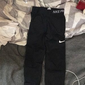 nike pro leggings!! girls size